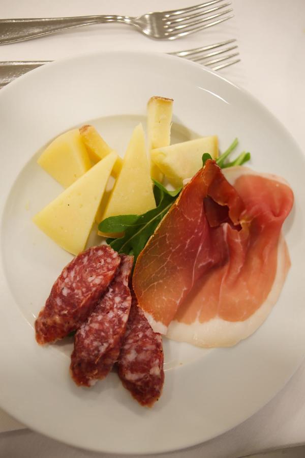 Hotel Falco Riccione Kültér fotó